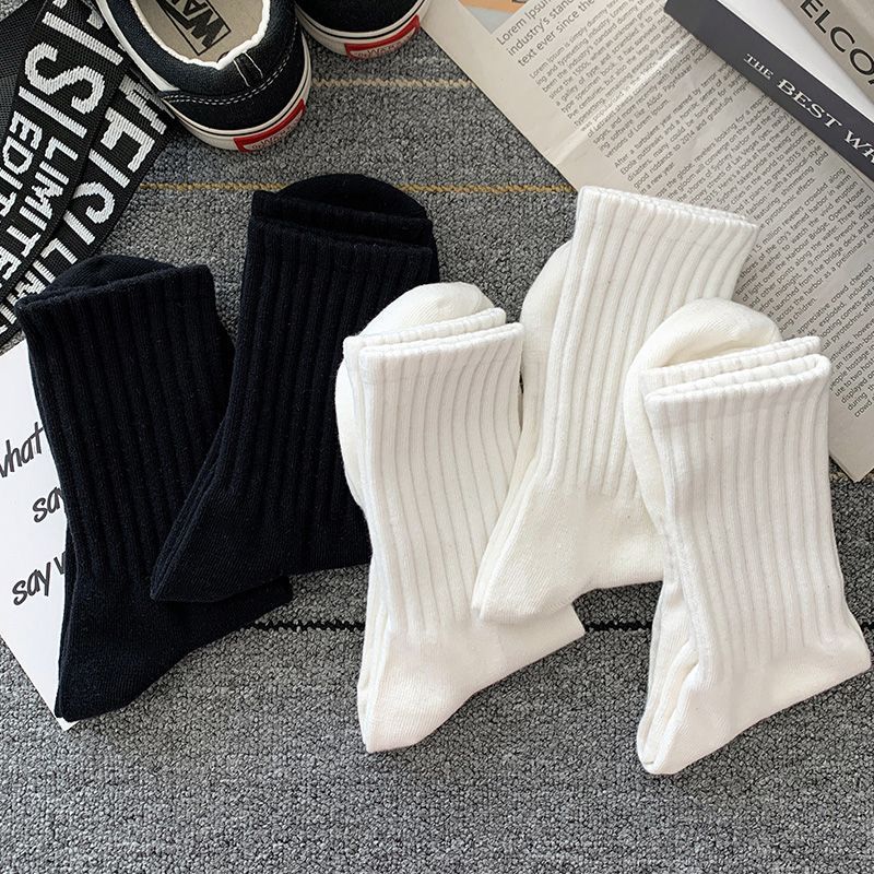 Socks Men's Autumn Spring and Autumn New Solid Color Casual All-match Sports Style Basketball Fashionable Socks Comfortable Men's Mid-tube Socks Rebel